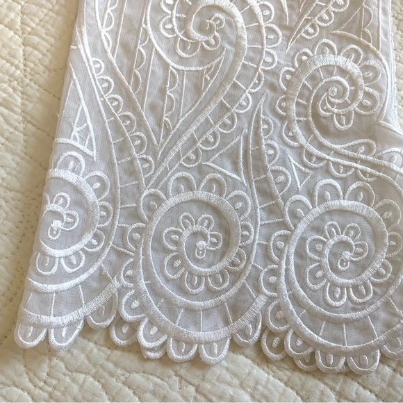 Bob Mackie Wearable Art Designer Tunic Top White Linen Embroidered Lace - Picture 7 of 12